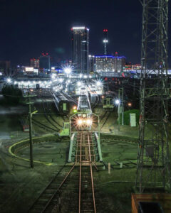 黄金跨線橋、電車、夜景、名古屋市中村区の観光・撮影スポットの名所