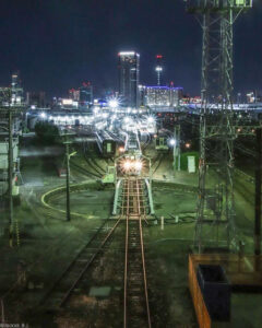 黄金跨線橋、電車、夜景、名古屋市中村区の観光・撮影スポットの名所