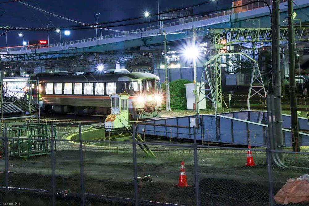 黄金跨線橋、電車、夜景、名古屋市中村区の観光・撮影スポットの名所