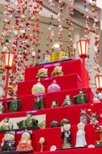 瀬戸蔵ミュージアム　ひな祭り,千代紙のつるし飾り,2月春、愛知県瀬戸市の観光・撮影スポットの画像と写真