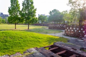 ノリタケの森、鯉のぼり、5月の夏、名古屋市西区の観光・撮影スポットの名所