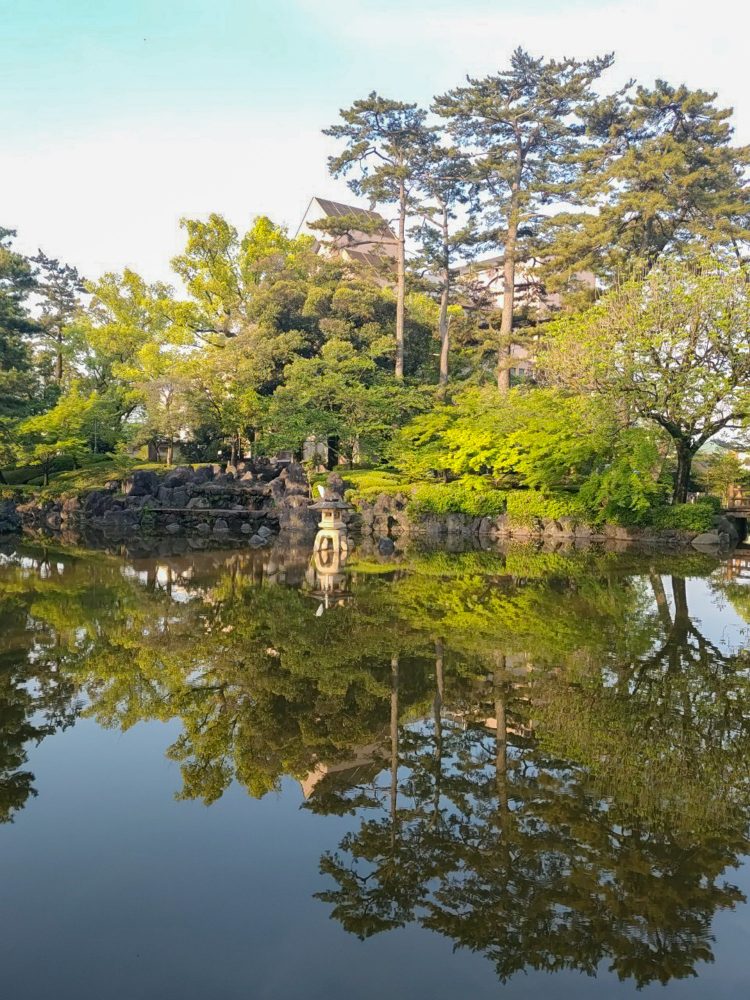 中村公園、新緑、名古屋城、5月の夏の花。名古屋市中村区の観光・撮影スポットの画像と写真