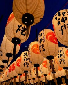 多賀大社・万灯祭・提灯祭り、8月夏、滋賀県犬上群の観光・撮影スポットの名所