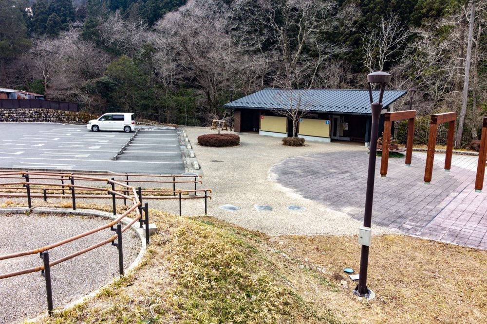 月瀬の大杉、駐車場、長野県下伊那郡の観光・撮影スポットの画像と写真