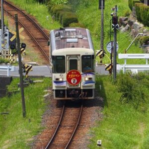 イワクラ公園展望台・明知鉄道、7月夏、岐阜県恵那市の観光・撮影スポットの名所