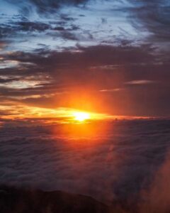 乗鞍岳、富士見台、日の出 、乗鞍スカイライン 、新緑、夏景色、8月、岐阜県高山市の観光・撮影スポットの名所