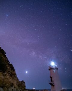 伊良湖岬灯台、星空、恋路ヶ浜、愛知県田原市の観光・撮影スポットの画像と写真