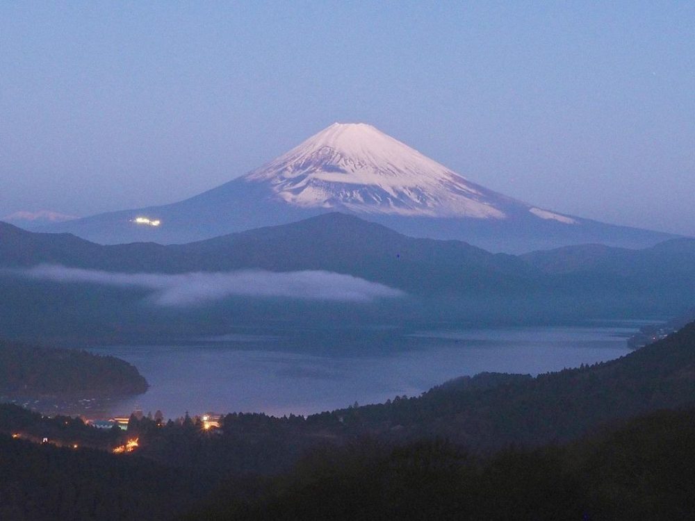 大観山、富士山、雲海、12月冬、神奈川県足柄下郡の観光・撮影スポットの名所