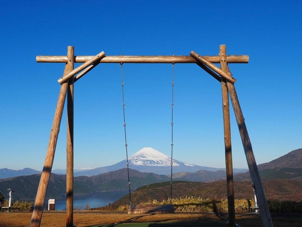 大観山展望台 、富士山、箱根のぶらんこ、12月冬、神奈川県足柄下郡の観光・撮影スポットの名所