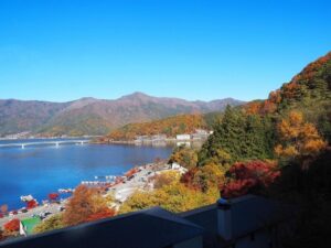富士山パノラマロープウェイ 、河口湖、、紅葉、11月秋、山梨県南都留郡の観光・撮影スポットの名所