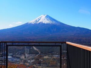 富士山パノラマロープウェイ 、河口湖、、紅葉、11月秋、山梨県南都留郡の観光・撮影スポットの名所