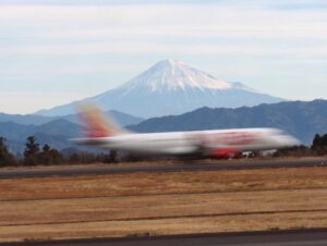 富士山静岡空港、富士山、FDA、静岡県牧之原市の観光・撮影スポットの名所