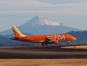 富士山静岡空港、富士山、FDA、静岡県牧之原市の観光・撮影スポットの名所