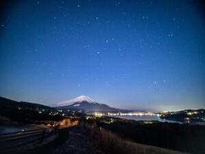 山中湖パノラマ台、星空、富士山、１月冬、山梨県南都留郡の観光・撮影スポットの名所
