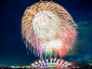 桑名水郷花火大会、7月夏、三重県桑名市の観光・撮影スポットの名所