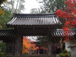 槙尾山西明寺 、紅葉、11秋、京都府京都市の観光・撮影スポットの名所
