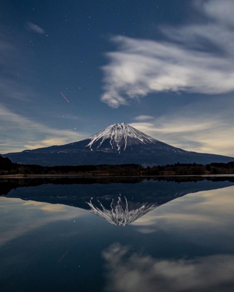 休暇村富士前 展望デッキ、星空、富士山、1月冬、静岡県富士宮市の観光・撮影スポットの名所