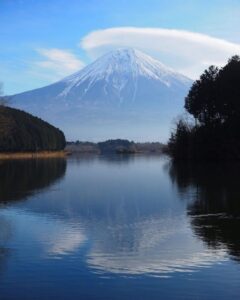 休暇村富士前 展望デッキ、富士山、1月冬、静岡県富士宮市の観光・撮影スポットの名所