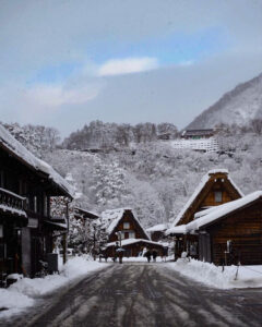 白川郷合掌造り集落、雪景色、2月冬、岐阜県大野郡の観光・撮影スポットの画像と写真