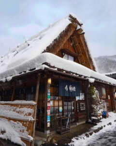 白川郷合掌造り集落、雪景色、2月冬、岐阜県大野郡の観光・撮影スポットの画像と写真