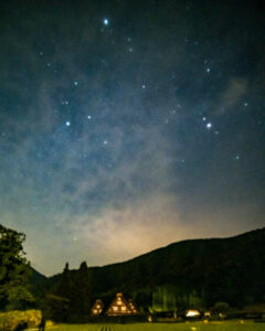 白川郷合掌造り集落、夜景、星空、夏景色、6月夏、岐阜県大野郡の観光・撮影スポットの画像と写真