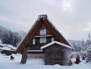 白川郷合掌造り集落、雪景色、2月冬、岐阜県大野郡の観光・撮影スポットの画像と写真