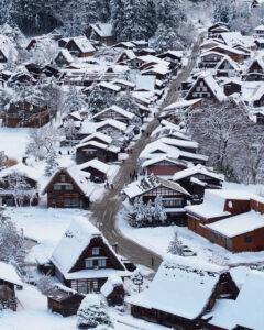白川郷合掌造り集落、雪景色、2月冬、岐阜県大野郡の観光・撮影スポットの画像と写真