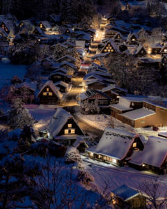 白川郷合掌造り集落、夜景、2月冬、岐阜県大野郡の観光・撮影スポットの画像と写真