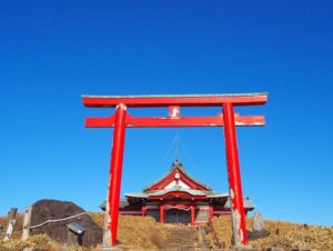 箱根駒ヶ岳ロープウェイ、箱根神社 元宮、12月冬、神奈川県足柄下郡の観光・撮影スポットの名所