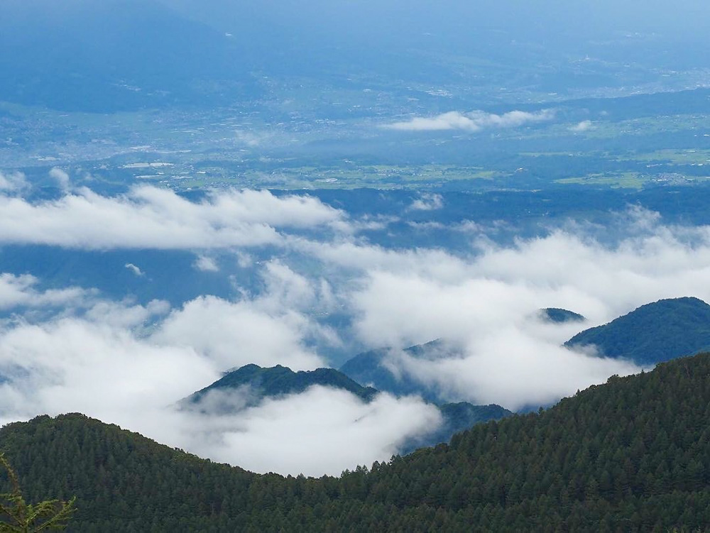美ヶ原高原、雲海、ビーナスライン、夏景色、2021年8月、長野県上田市の観光・撮影スポットの名所