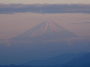 高ボッチ高原 、11月秋、長野県岡谷市の観光・撮影スポットの名所