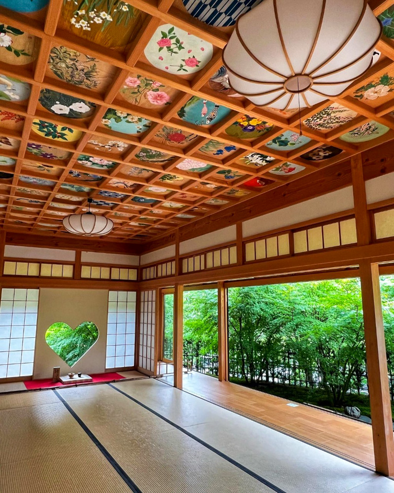正寿院、花天井画、7月、夏、京都府綴喜郡の観光・撮影スポットの名所