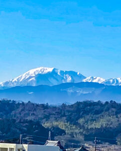 昼飯大塚古墳歴史公園、伊吹山、2022年2月、岐阜県大垣市の観光・撮影スポットの名所