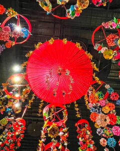 瀬戸蔵ミュージアム　ひな祭り,千代紙のつるし飾り,2月春、愛知県瀬戸市の観光・撮影スポットの画像と写真