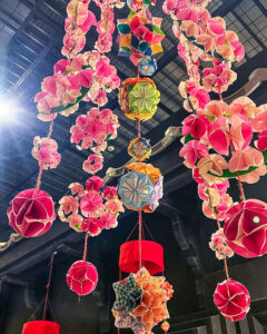 瀬戸蔵ミュージアム　ひな祭り,千代紙のつるし飾り,2月春、愛知県瀬戸市の観光・撮影スポットの画像と写真