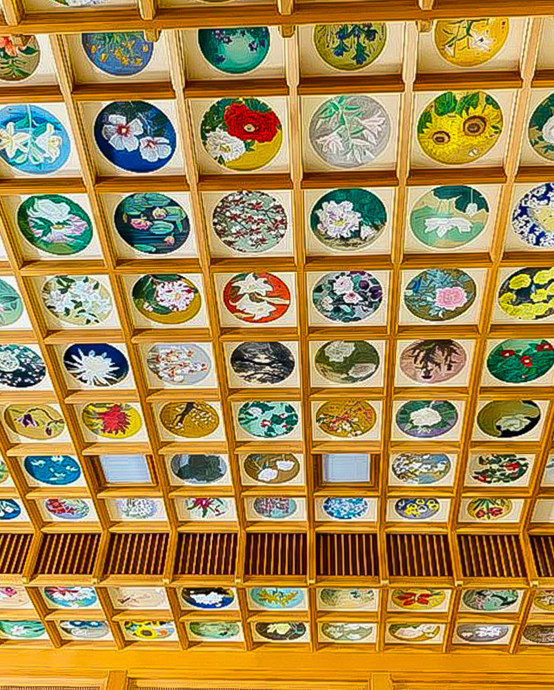 橘寺、天井画、5月夏、奈良県高市郡の観光・撮影スポットの名所