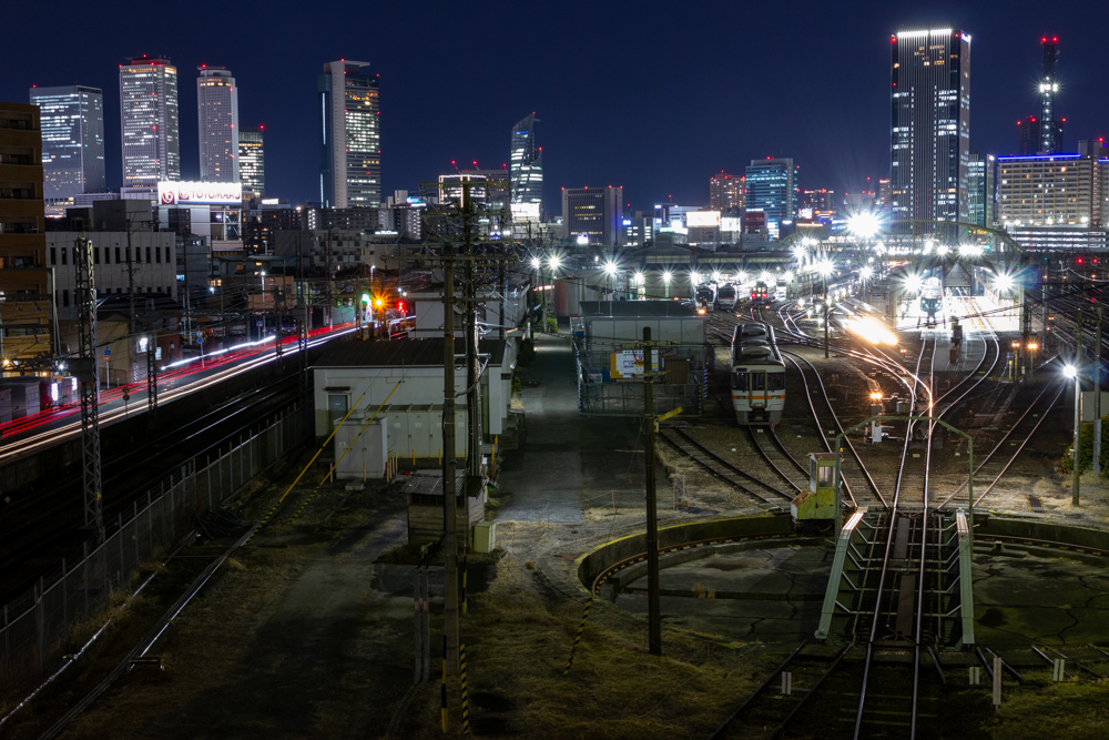 黄金跨線橋、名古屋駅ビル群、夜景、名古屋市中村区の観光・撮影スポットの写真や画像