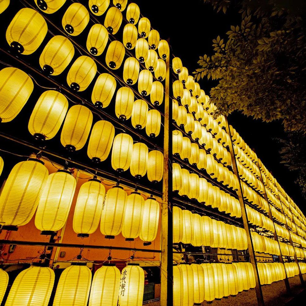 三重県護国神社の「みたま祭り」、提灯まつり、お盆、8月夏三重県津市の観光・撮影スポットの名所
