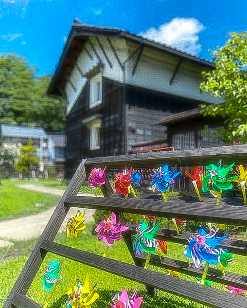 武家屋敷旧田村家、風車棚、8月夏、福井県勝山市の観光・撮影スポットの名所