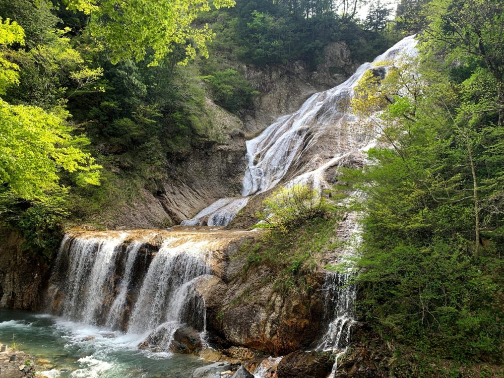 姥ヶ滝,、初夏、６月夏、石川県輪島市の観光・撮影スポット
