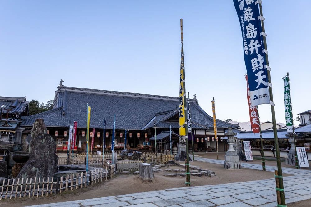 厳島神社、１月冬、広島県廿日市市の観光・撮影スポットの名所