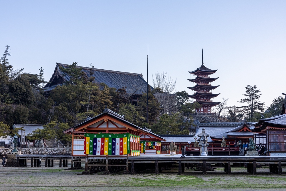 厳島神社、１月冬、広島県廿日市市の観光・撮影スポットの名所