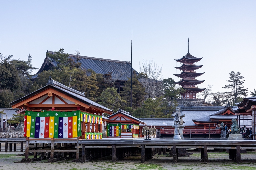 厳島神社、１月冬、広島県廿日市市の観光・撮影スポットの名所