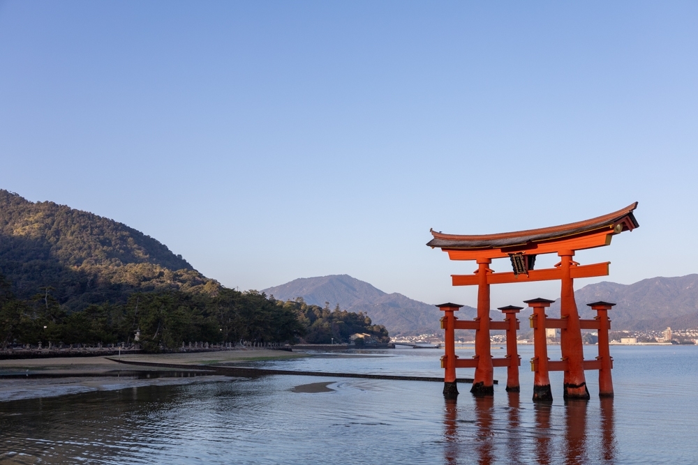 厳島神社、大鳥居、１月冬、広島県廿日市市の観光・撮影スポットの名所