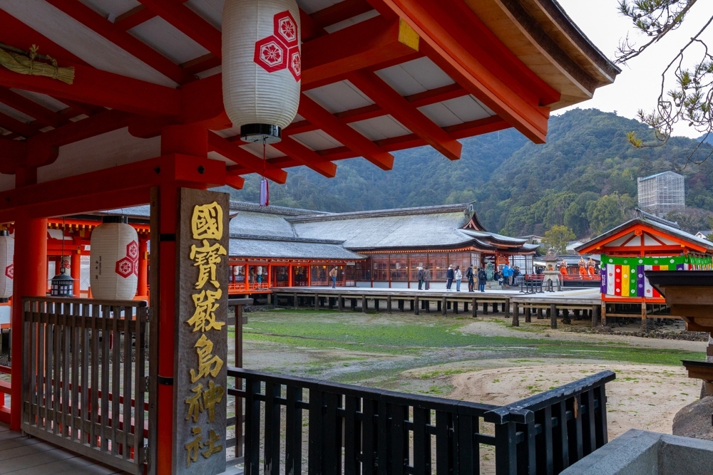 厳島神社、１月冬、広島県廿日市市の観光・撮影スポットの名所