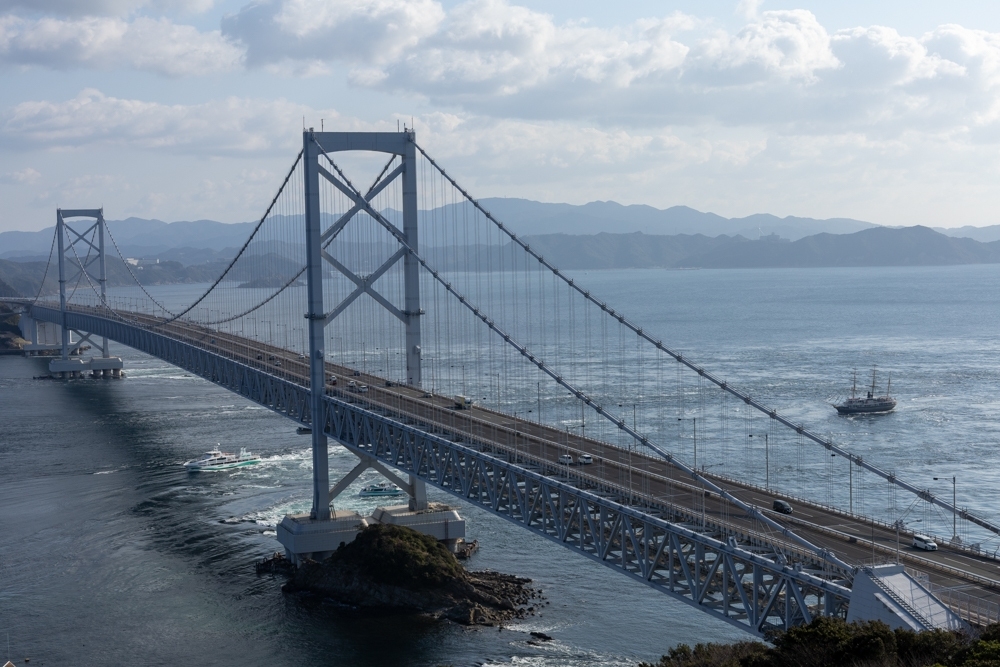 大鳴門橋、渦潮、エスカヒル·鳴門、１月冬、徳島県鳴門市の観光・撮影スポット