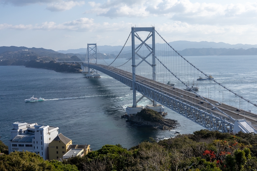 大鳴門橋、渦潮、エスカヒル·鳴門、１月冬、徳島県鳴門市の観光・撮影スポット