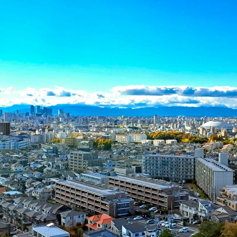 平和公園アクアタワー、名古屋市平和公園、紅葉、11月秋、名古屋市千種区の観光・撮影スポットの名所