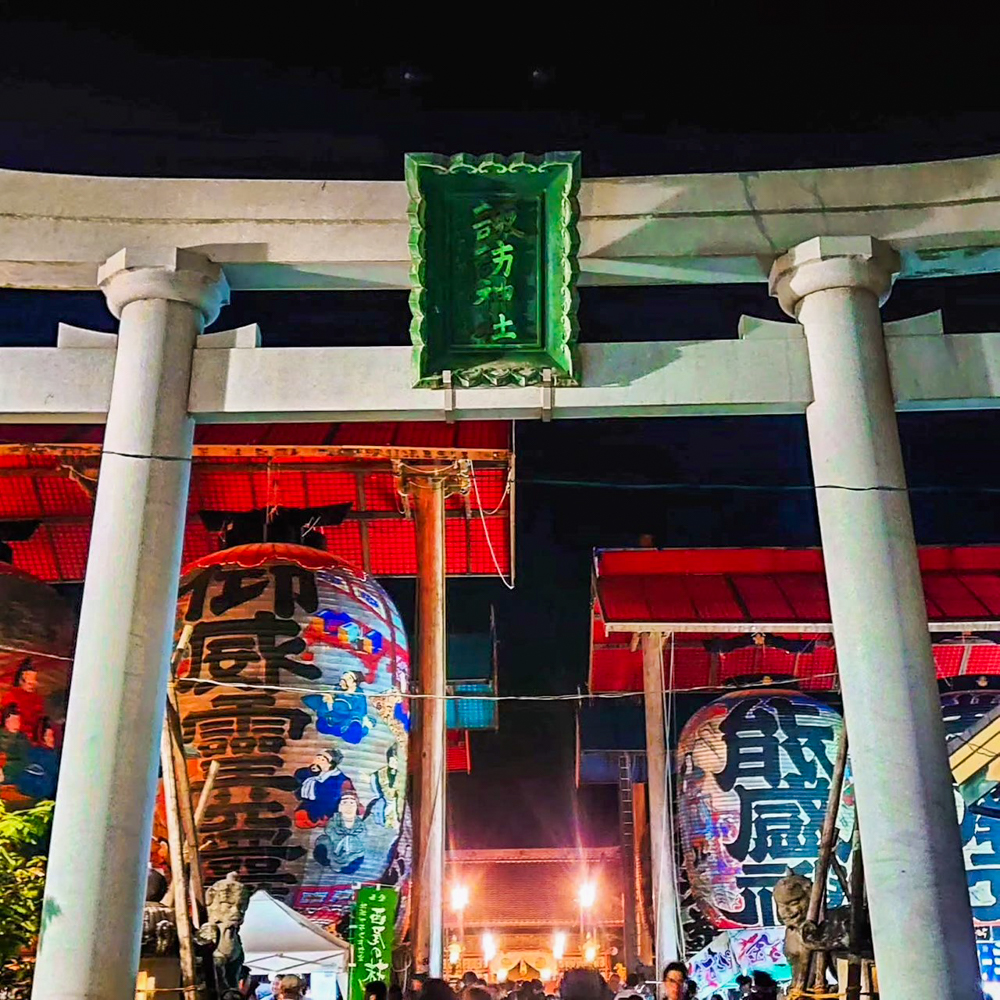 三河一色大提灯まつり、ライトアップ、三河一色諏訪神社、夏、愛知県西尾市の観光・撮影スポットの画像と写真