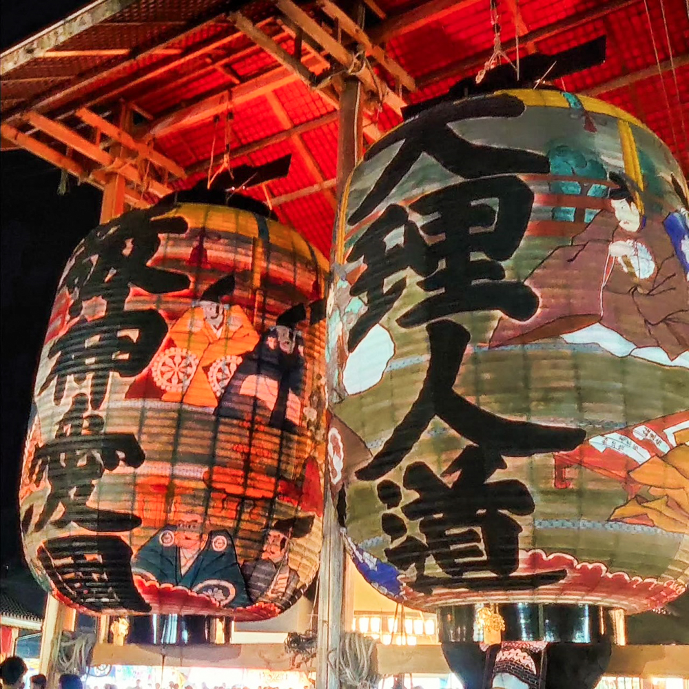 三河一色大提灯まつり、ライトアップ、三河一色諏訪神社、夏、愛知県西尾市の観光・撮影スポットの画像と写真